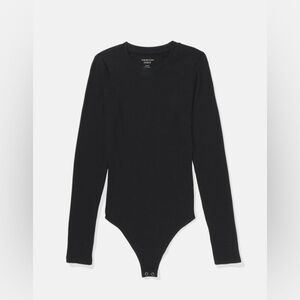Women’s AMERICAN EAGLE black stretchy long sleeves crew neck bodysuit size large